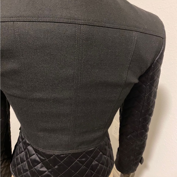 NWT BURBERRY VINTAGE "RARE" WOOL JACKET WITH SATIN QUILTED SIZE 4 - Picture 2 of 7